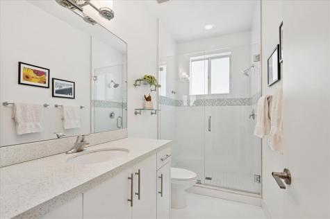 2610 NE 213th Street Miami FL 33180