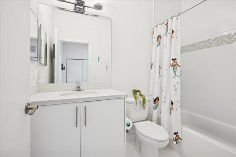 2610 NE 213th Street Miami FL 33180