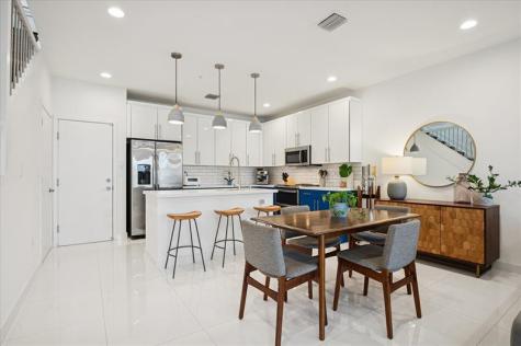 2610 NE 213th Street Miami FL 33180