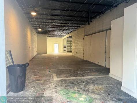 519 NE 34th Street Oakland Park FL 33334