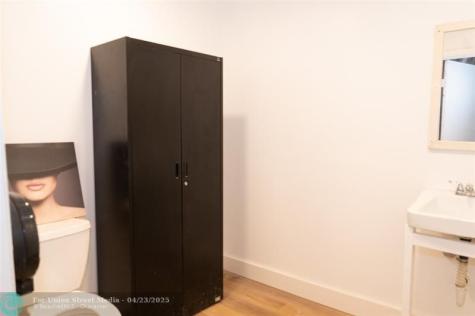 401 NE 8th Street Fort Lauderdale FL 33304