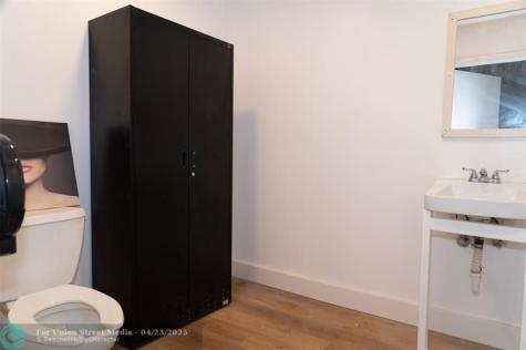 401 NE 8th Street Fort Lauderdale FL 33304