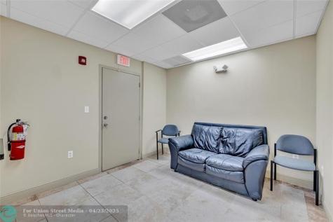 1400 E Oakland Park Boulevard Oakland Park FL 33334