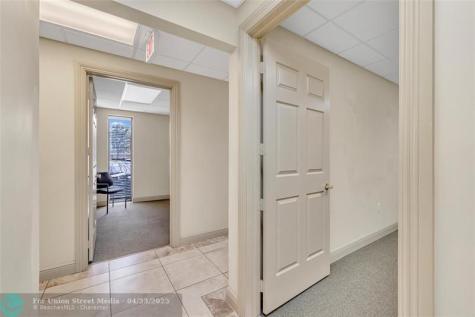 1400 E Oakland Park Boulevard Oakland Park FL 33334