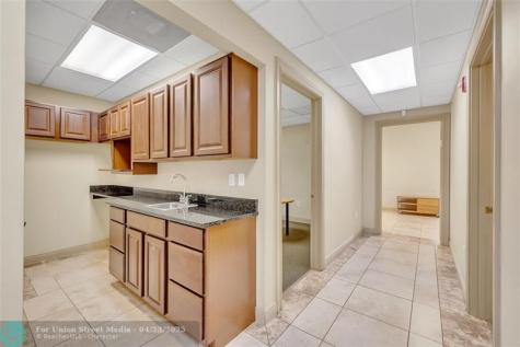 1400 E Oakland Park Boulevard Oakland Park FL 33334