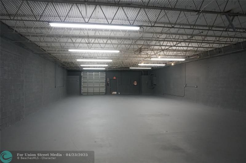 1042 NE 44th Street Oakland Park FL 33334