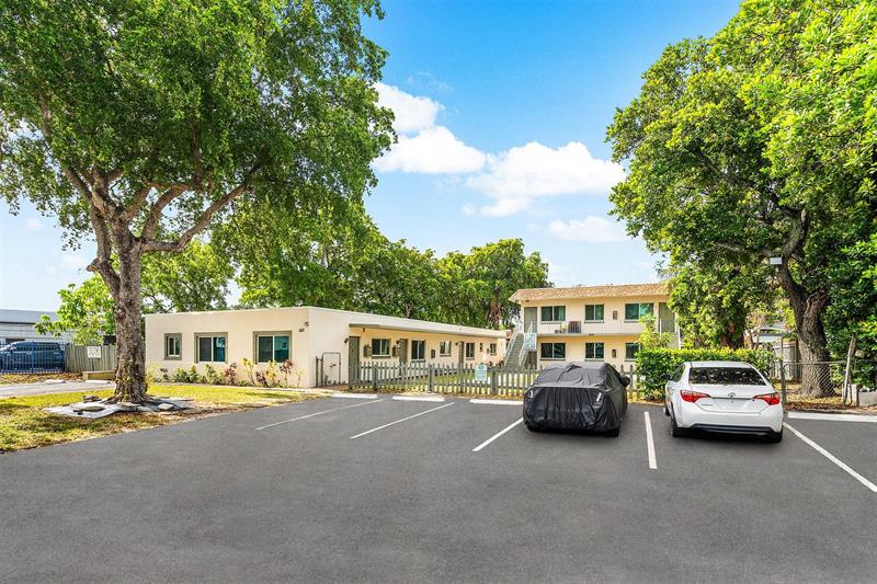 620 SW 7th Street 1-7 Pompano Beach FL 33060