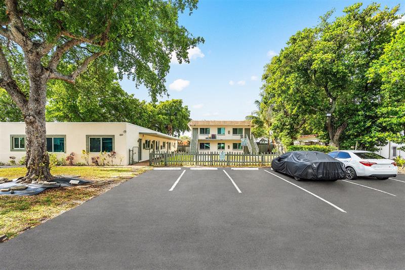 620 SW 7th Street 1-7 Pompano Beach FL 33060