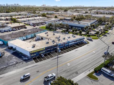 4800 N Dixie Highway Oakland Park FL 33334