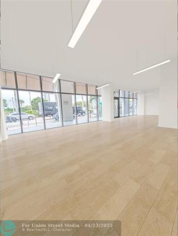 6895 Collins Avenue Miami Beach FL 33141