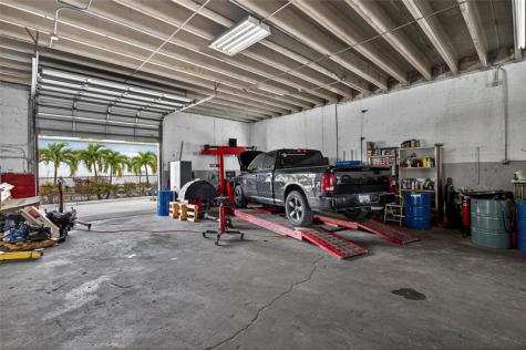 1101 NE 8th Avenue Fort Lauderdale FL 33304