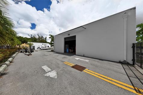 1101 NE 8th Avenue Fort Lauderdale FL 33304