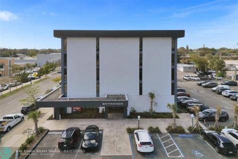 2131 E Hollywood Boulevard Hollywood FL 33020