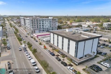 2131 E Hollywood Boulevard Hollywood FL 33020