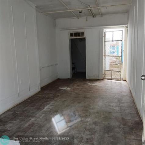 33 N Federal Highway Dania Beach FL 33004