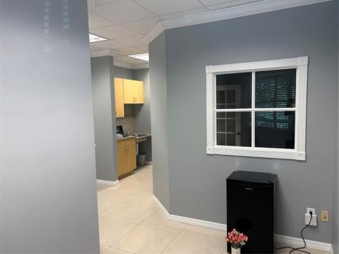 111 N Pine Island Road Plantation FL 33324