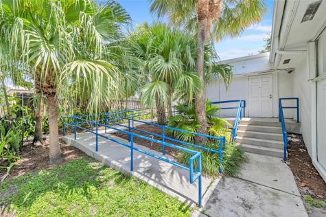 1225 SE 2nd Avenue Fort Lauderdale FL 33316