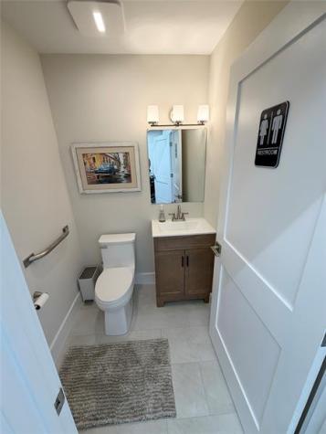 208 N Us Highway 1 Tequesta FL 33469