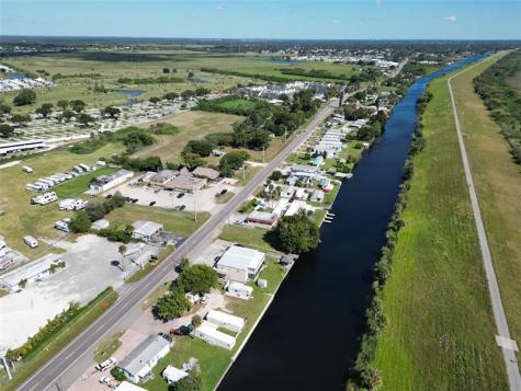 238 Us Highway 441 Okeechobee FL 34974