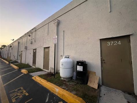 2900 State Road 7 Lauderdale Lakes FL 33311