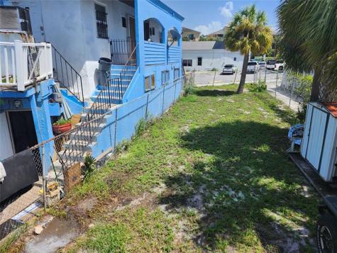 531 Athens Street Tarpon Springs FL 34689