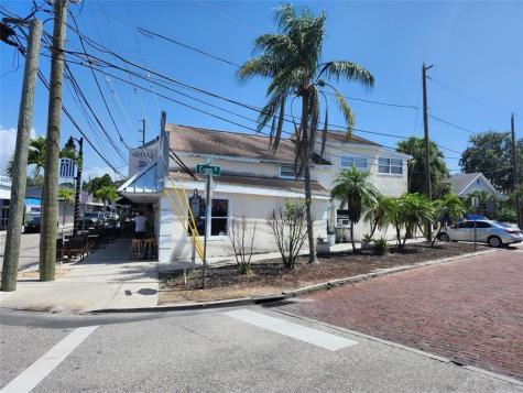 531 Athens Street Tarpon Springs FL 34689