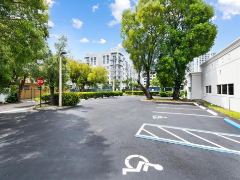 500 NE 3rd Avenue Fort Lauderdale FL 33301