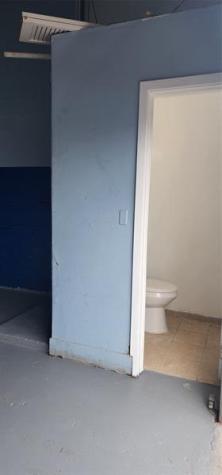 2324 NW 30th Court Oakland Park FL 33311