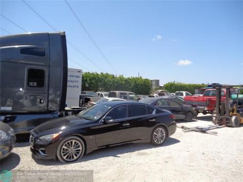 3300 Burris Road Davie FL 33314