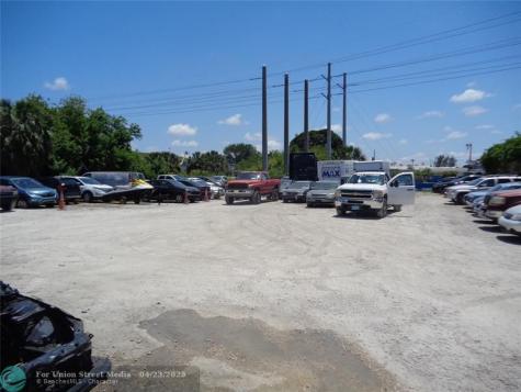 3300 Burris Road Davie FL 33314