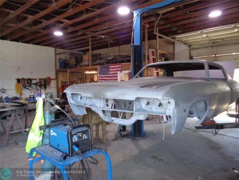 3300 Burris Road Davie FL 33314