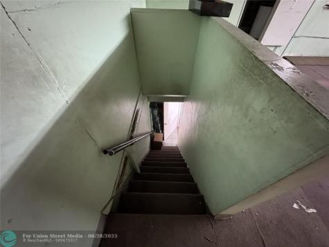 3901 W 18th Avenue Hialeah FL 33012