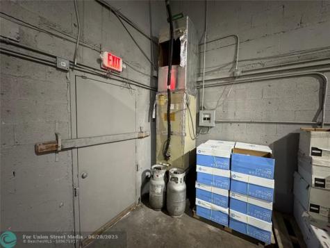 3901 W 18th Avenue Hialeah FL 33012