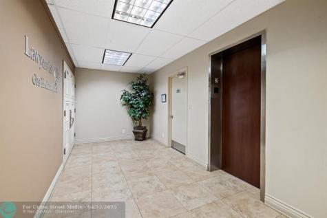 2817 E Oakland Park Boulevard Fort Lauderdale FL 33306