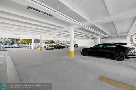 2817 E Oakland Park Boulevard Fort Lauderdale FL 33306