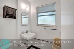 2206 NE 26th Street Wilton Manors FL 33305