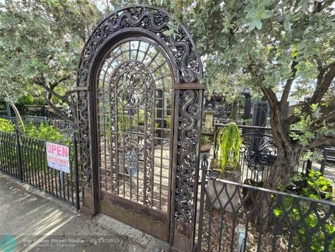 102 N Federal Highway Dania Beach FL 33004