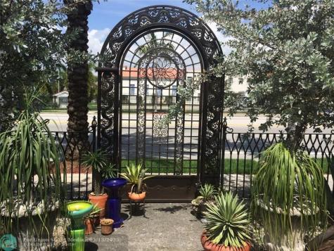 102 N Federal Highway Dania Beach FL 33004