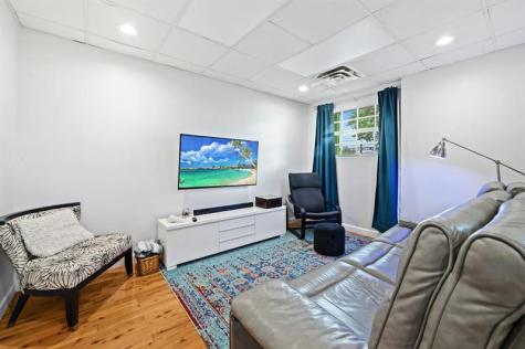 2040 N Polk Street Hollywood FL 33020