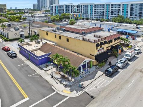 2040 N Polk Street Hollywood FL 33020
