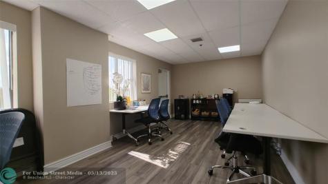 2405 N University Drive Coral Springs FL 33065