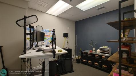 2405 N University Drive Coral Springs FL 33065