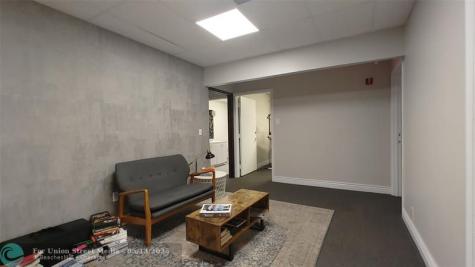 2405 N University Drive Coral Springs FL 33065