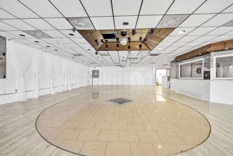 1222 NE 163rd Street North Miami Beach FL 33162