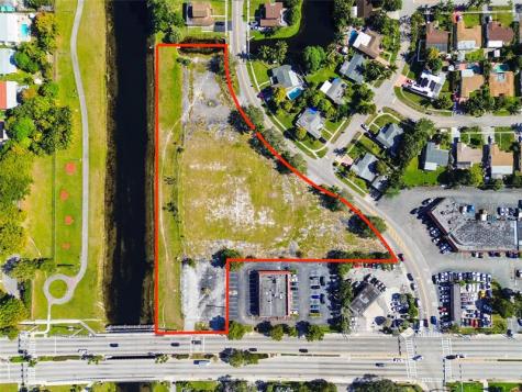 3900 NW 37th Street Lauderdale Lakes FL 33309
