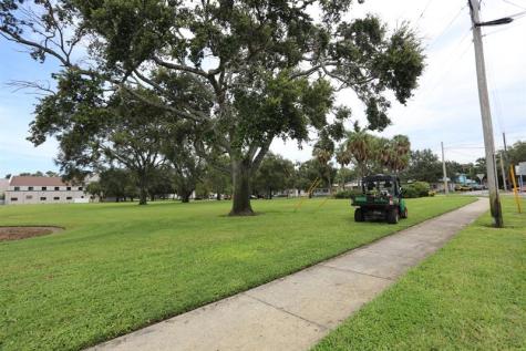 N 17th Street N St Petersburg FL 33713