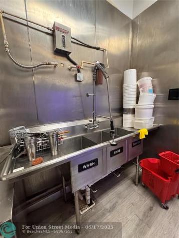 17560 NW 27 Avenue Miami Gardens FL 33056