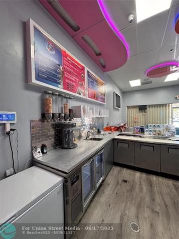 17560 NW 27 Avenue Miami Gardens FL 33056