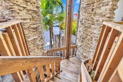 3045 N Federal Highway #80 Fort Lauderdale FL 33306