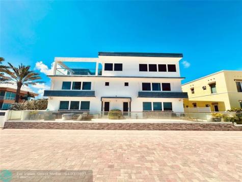 2201 N Surf Road Hollywood FL 33019